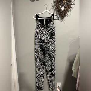 White House Black Market Jumper